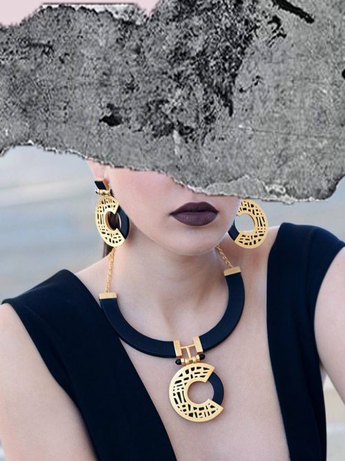 collar-urban-maze-jude-benhalim-modelo