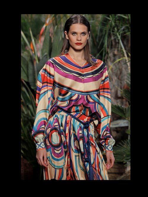 blusa-estampado-retro-jorge-vazquez