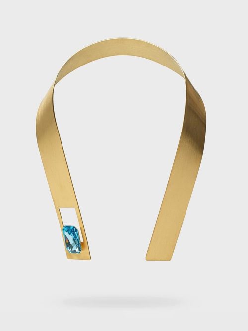 collar-dorado-cristal-azul-diseño-allium-katerina-vassou(1)