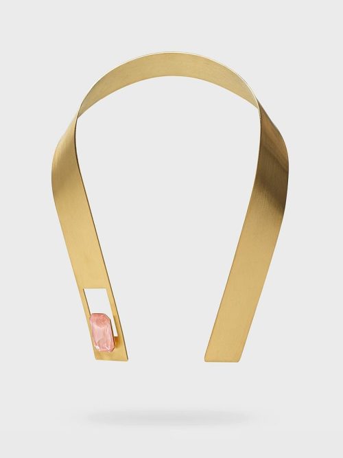 collar-dorado-cristal-rosa-diseño-allium-katerina-vassou(1)
