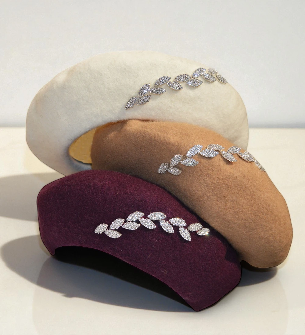 boina-lana-broche-hojas-cristrales-amelie-attraversiamo(1)