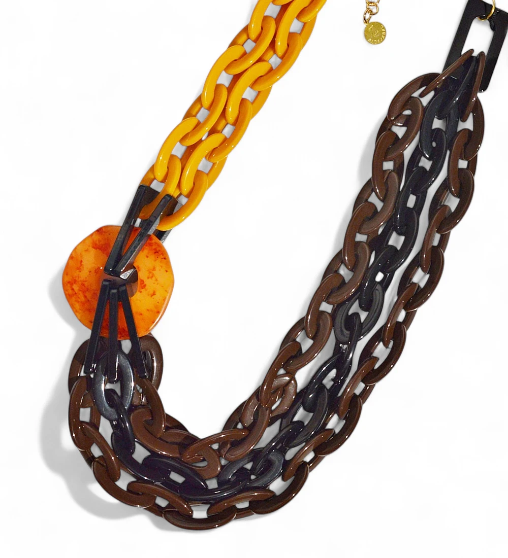 collar-largo-eslabones-vulcano-aldazabal(1)