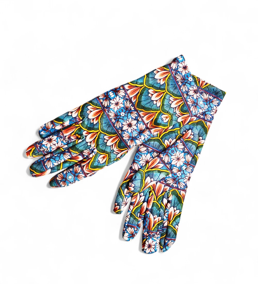 guantes-estampados-punto-flores-helena-attraversiamo(1)