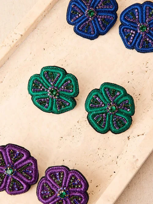 pendientes-bordados-flor-cristales-boho-latido-alibey(1)